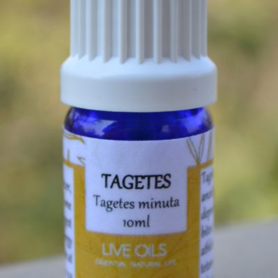 Alive Oils Tagetes Pure Essential Oil - This anti-bacterial disinfectant calms sores, rheumatoid arthritis, athlete’s foot, colitis, anti-fungus, athlete’s foot and calms dermatitis.