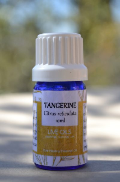 Alive Oils Tangerine Pure Essential Oil - Citrus reticulata - This brain and nerve tonic calms the mind, calms children, depression, skin beauty oil, dry skin, immune strengthener, lymph circulation.