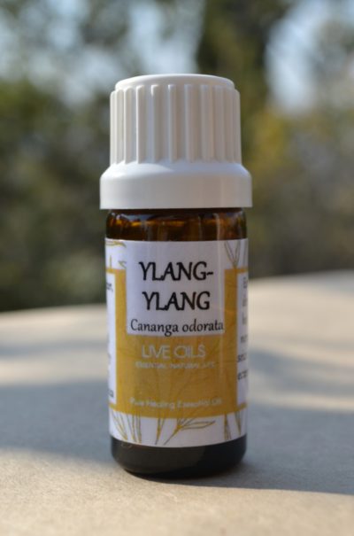 Alive Oils Ylang-Ylang Pure Essential Oil - Cananga odorata - This oil is a sweet and uplifting anti-depressant for euphoric emotion that calms nerves, seizures, disinfectant moisturiser for soft skin.